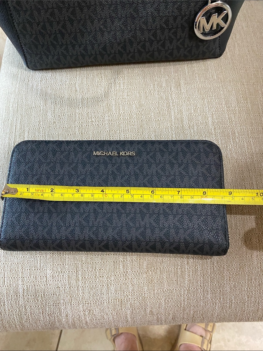 Michael Kors Black MK Logo Tote with Matching Wallet - Picture 13 of 15